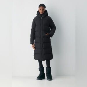 Aritzia Women’s Super Puff Long Climatte Black Down Puffer Jacket Extra Small XS